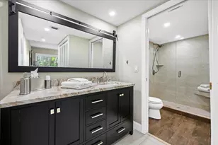 13334 Polo Club Rd, Wellington, FL 33414 - Photo 10