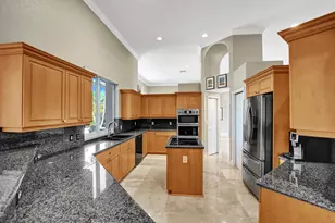 10324 SW 26th St, Davie, FL 33324 - Photo 18