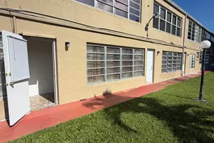 20330 NE 2nd Ave, Miami Gardens, FL 33179 - Photo 18