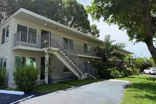 2317 NE 2nd St, Pompano Beach, FL 33062 - Photo 1