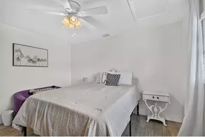 445 Palo Alto Drive, Palm Springs, FL 33461 - Photo 38