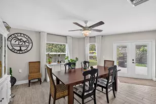 445 Palo Alto Dr, Palm Springs, FL 33461 - Photo 18