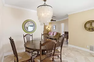 106 Orchard Ridge Ln, Boca Raton, FL 33431 - Photo 12