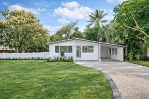 474 Enfield St, Boca Raton, FL 33487 - Photo 1