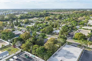 474 Enfield St, Boca Raton, FL 33487 - Photo 38
