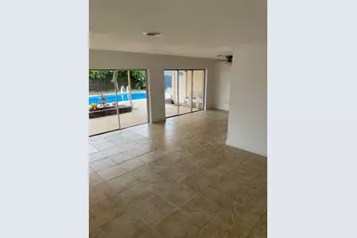 18 Andros Road, Palm Springs, FL 33461 - Photo 2