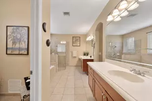 14520 SW 37th St, Miramar, FL 33027 - Photo 16
