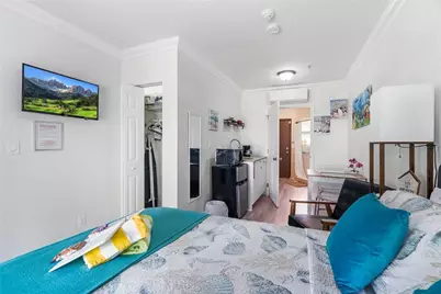 2625 NE 13th Court #6, Fort Lauderdale, FL 33304 - Photo 4