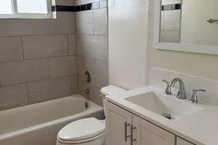 1913 NE 2nd St, Pompano Beach, FL 33060 - Photo 8