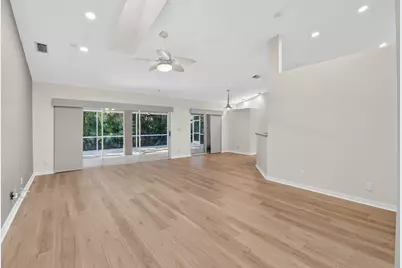 13578 Chatsworth Village Drive, Wellington, FL 33414 - Photo 14