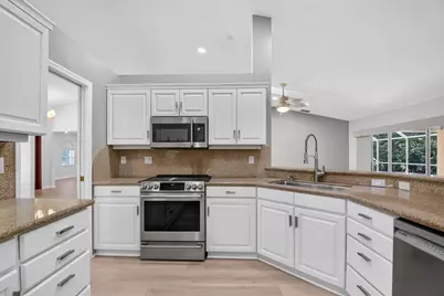 13578 Chatsworth Village Drive, Wellington, FL 33414 - Photo 20