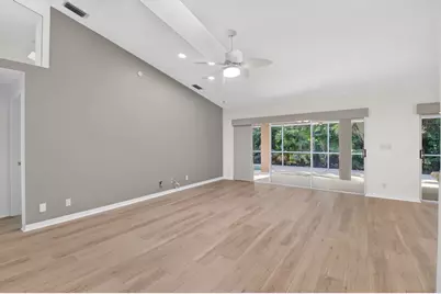 13578 Chatsworth Village Drive, Wellington, FL 33414 - Photo 10