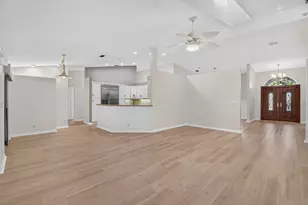 13578 Chatsworth Village Dr, Wellington, FL 33414 - Photo 16