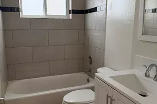 1913 NE 2nd St, Pompano Beach, FL 33060 - Photo 6