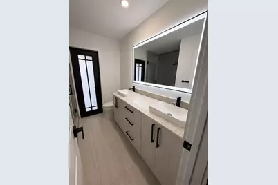 11370 NW 29th Street, Sunrise, FL 33323 - Photo 10