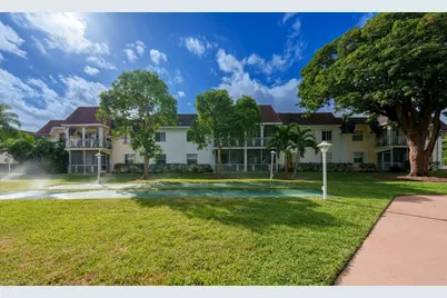 475 SE 8th Street #220, Deerfield Beach, FL 33441 - Photo 2