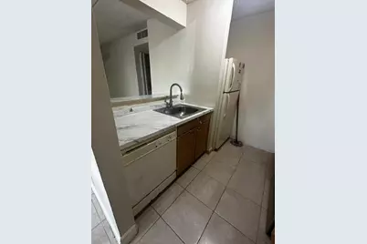 704 Meadows Circle #704, Boynton Beach, FL 33436 - Photo 6