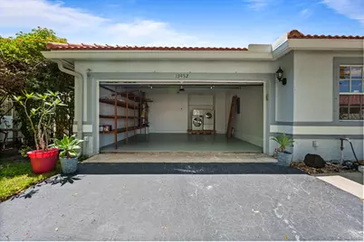 13452 NW 5th Court, Plantation, FL 33325 - Photo 2
