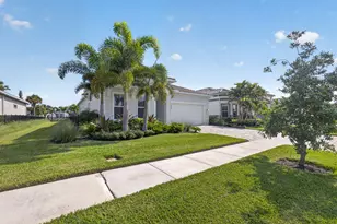 12525 Triumph Ln, Palm Beach Gardens, FL 33412 - Photo 2