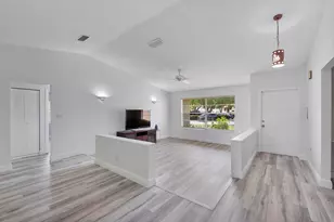 11454 NW 41st St, Coral Springs, FL 33065 - Photo 10