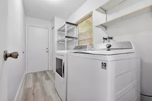 11454 NW 41st St, Coral Springs, FL 33065 - Photo 34