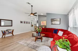 12445 SW 7th Pl, Davie, FL 33325 - Photo 6