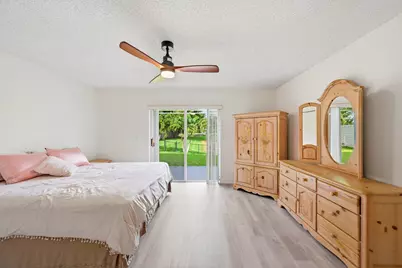 12445 SW 7th Place, Davie, FL 33325 - Photo 26