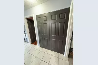 702 NW 208th Terrace, Pembroke Pines, FL 33029 - Photo 16