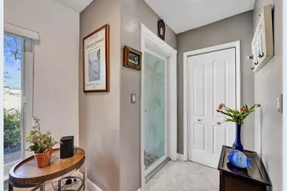 1036 NE 9th Avenue, Fort Lauderdale, FL 33304 - Photo 16