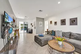 1036 NE 9th Ave, Fort Lauderdale, FL 33304 - Photo 8