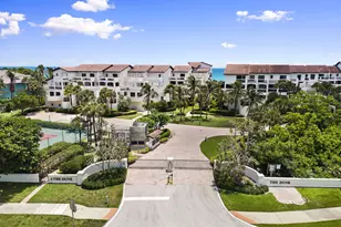 4561 NE Ocean Dr, Jensen Beach, FL 34957 - Photo 36