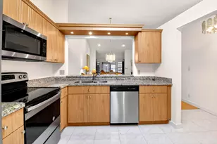 10938 Roebelini Palm Ct, Boynton Beach, FL 33437 - Photo 6