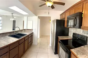 1650 NW 43rd St, Oakland Park, FL 33309 - Photo 12