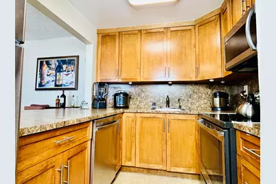 8201 NW 8th Street #1-509, Miami, FL 33126 - Photo 10