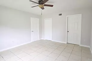 1503 Palm Beach Trace Dr, Royal Palm Beach, FL 33411 - Photo 6