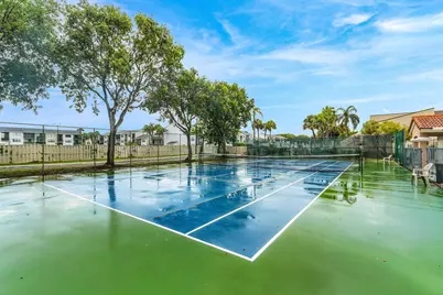 612 Executive Center Drive #107, West Palm Beach, FL 33401 - Photo 10