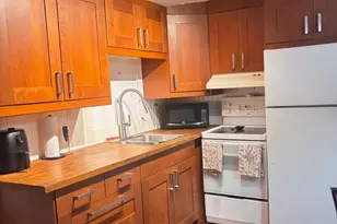 875 NE 48th St, Deerfield Beach, FL 33064 - Photo 16