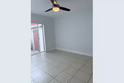 9640 NW 65th Street #D10, Tamarac, FL 33321 - Photo 12