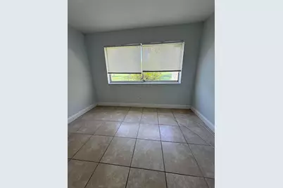 9640 NW 65th Street #D10, Tamarac, FL 33321 - Photo 18