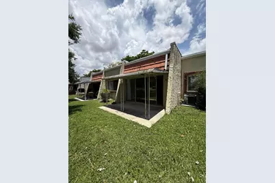 9640 NW 65th Street #D10, Tamarac, FL 33321 - Photo 30