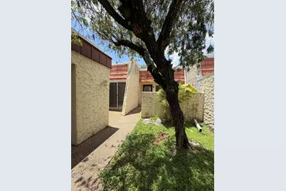 9640 NW 65th Street #D10, Tamarac, FL 33321 - Photo 28