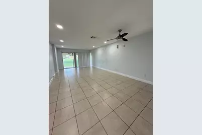 9640 NW 65th Street #D10, Tamarac, FL 33321 - Photo 10