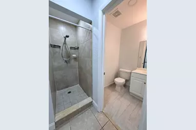9640 NW 65th Street #D10, Tamarac, FL 33321 - Photo 20