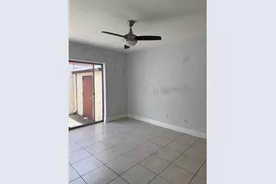 9640 NW 65th Street #D10, Tamarac, FL 33321 - Photo 12