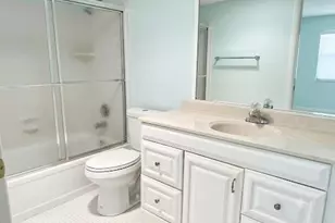 1015 Ainslie A Dr, Boca Raton, FL 33434 - Photo 6