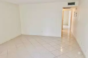 1015 Ainslie A Dr, Boca Raton, FL 33434 - Photo 4