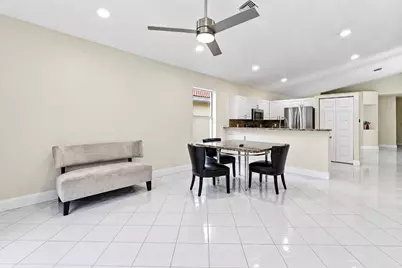 9676 Cherry Blossom Court, Boynton Beach, FL 33437 - Photo 4