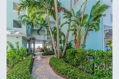 815 NW Flagler Avenue #302, Stuart, FL 34994 - Photo 4