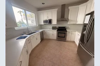 1226 Avondale Lane, West Palm Beach, FL 33409 - Photo 2