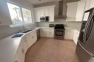 1226 Avondale Ln, West Palm Beach, FL 33409 - Photo 2